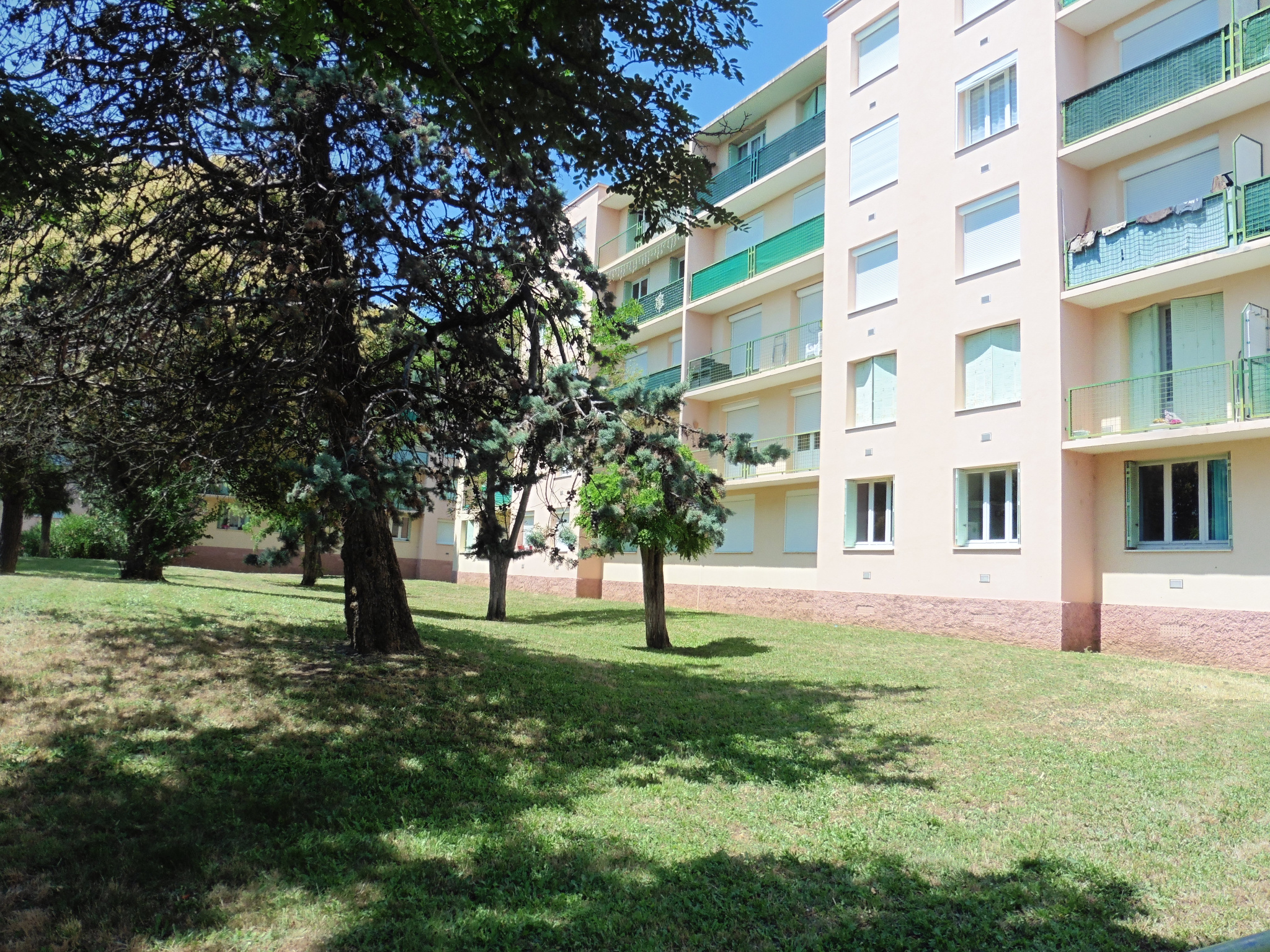 location Appartement à louer à PontSaintEsprit